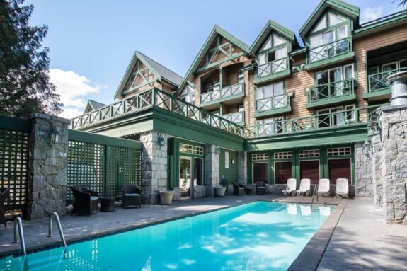 Whistler Pinnacle Hotel